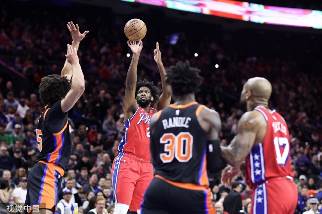 NBA季后赛首轮，哈登40分救主，76人加时逆转热火挺进次轮